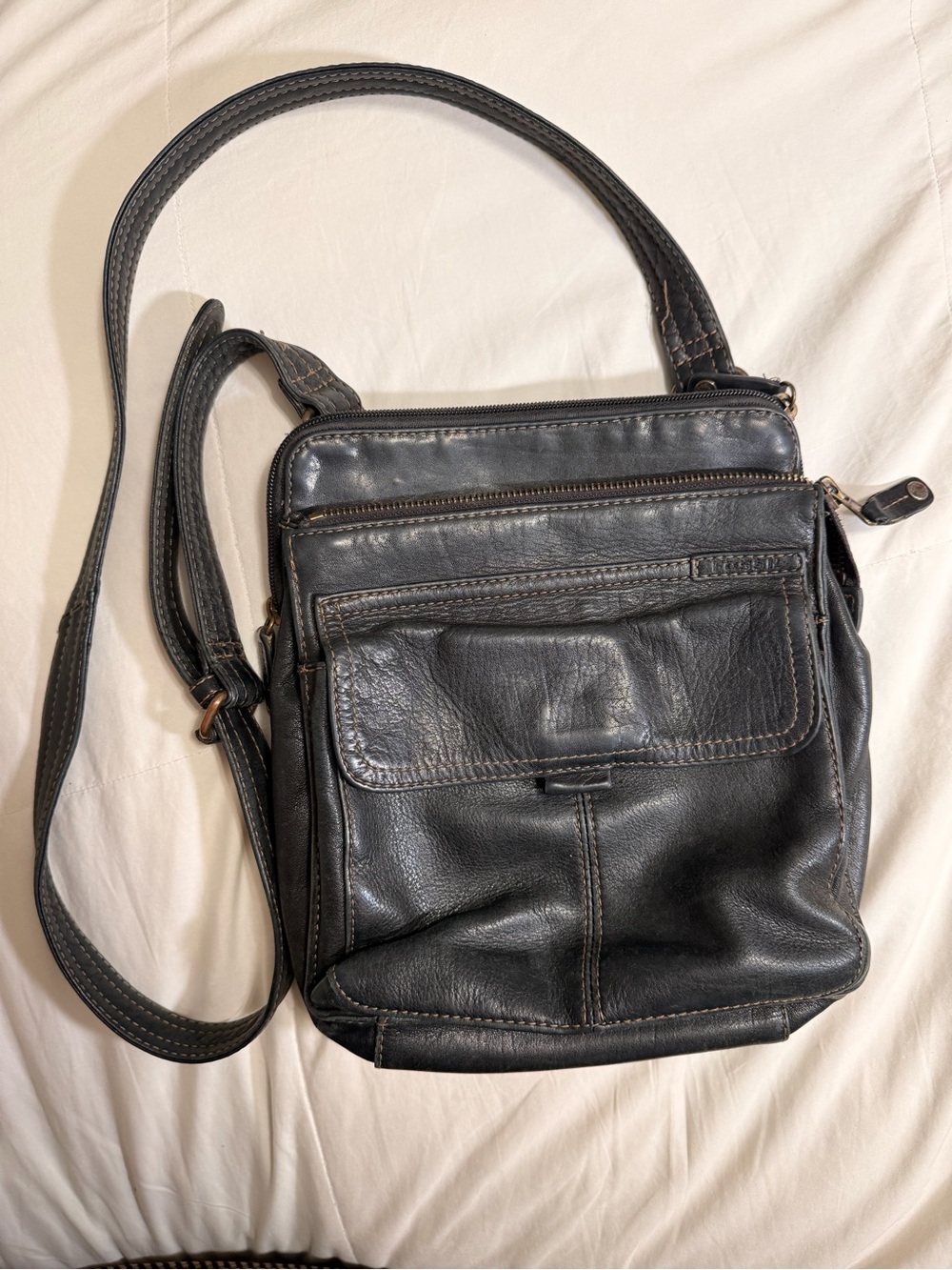 Fossil Black Leather Crossbody Organizer Bag